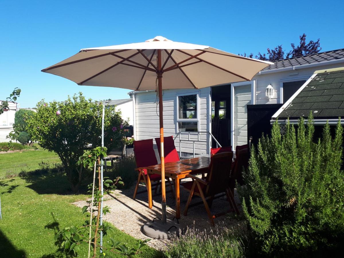 Zp 237 - Camping De Zandput Villa Vrouwenpolder Luaran gambar